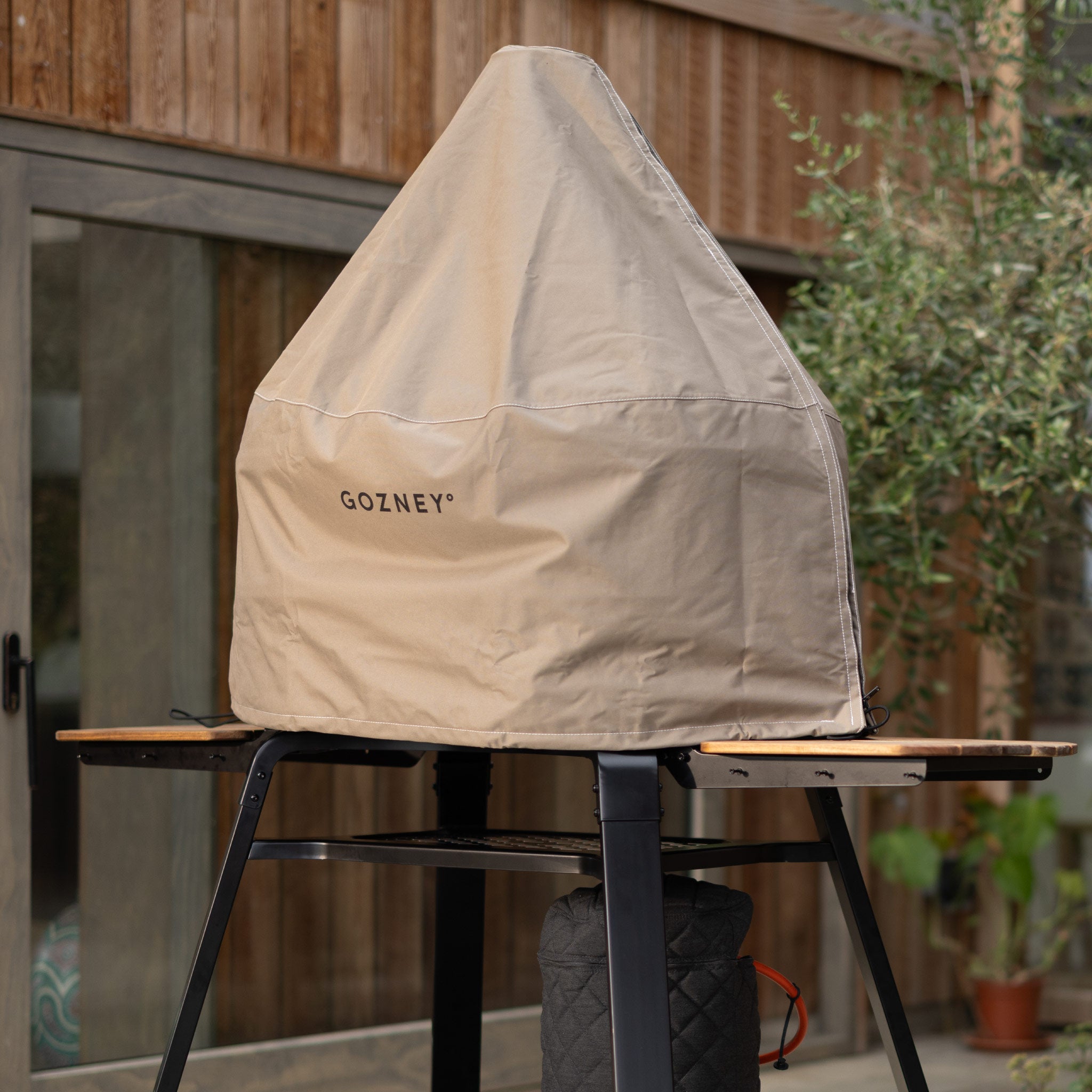 Gozney_Cover_BuyBoxAmbient_2048x2048_1_b3f59eb0-8e7b-4d75-a01a-98eeef64f4d5.jpg