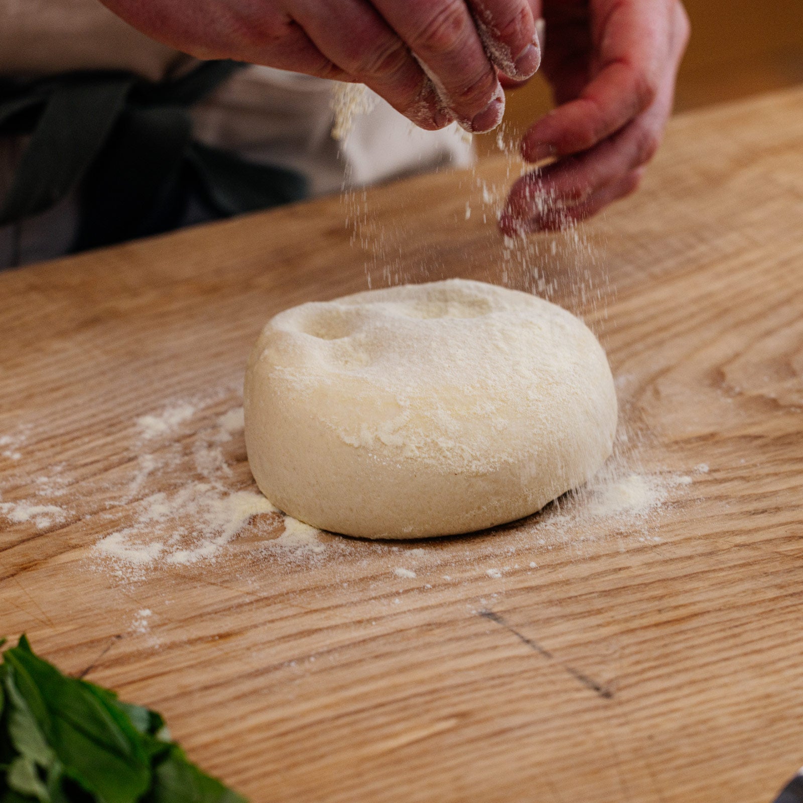 Neapolitan_Dough_BuyBoxAmbient_2.jpg
